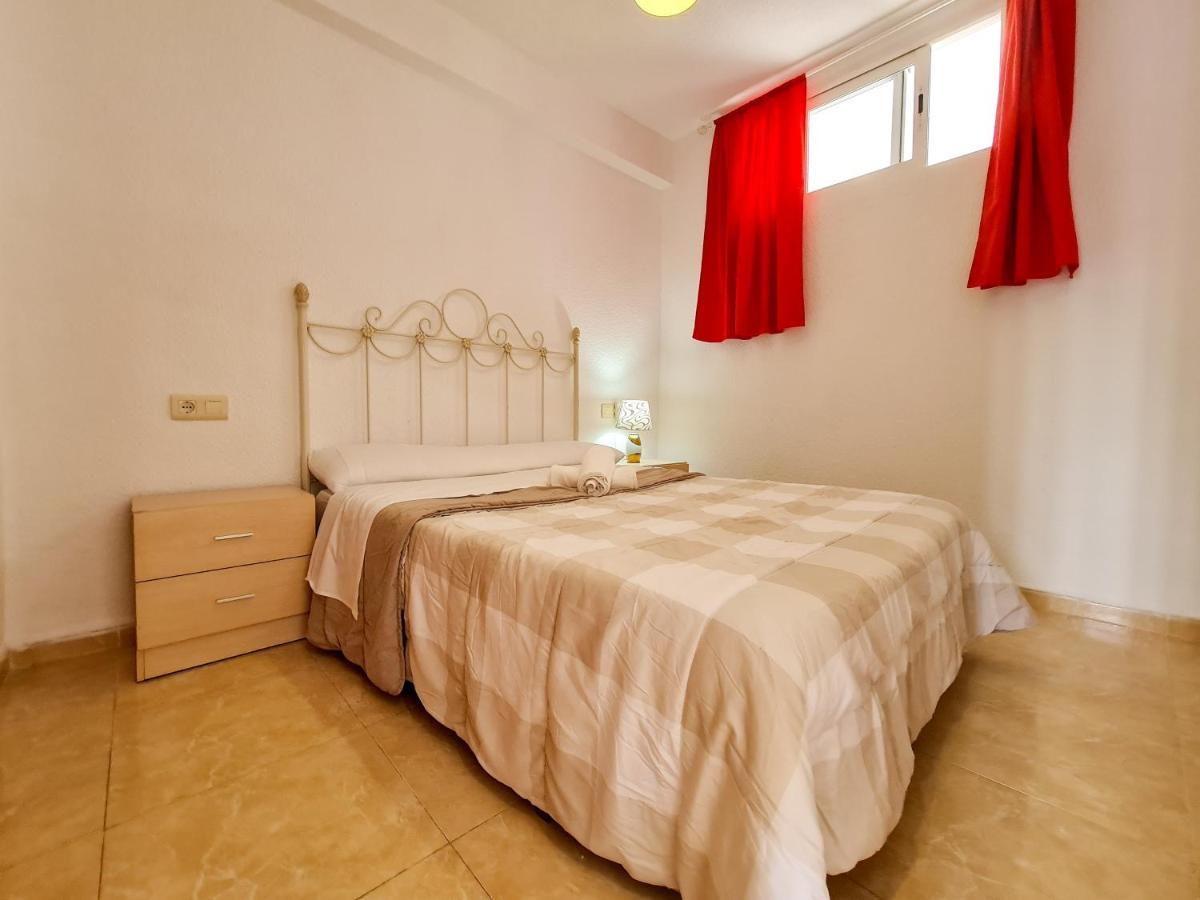 Apartamento Esturion Apartment เบนิดอร์ม ภายนอก รูปภาพ